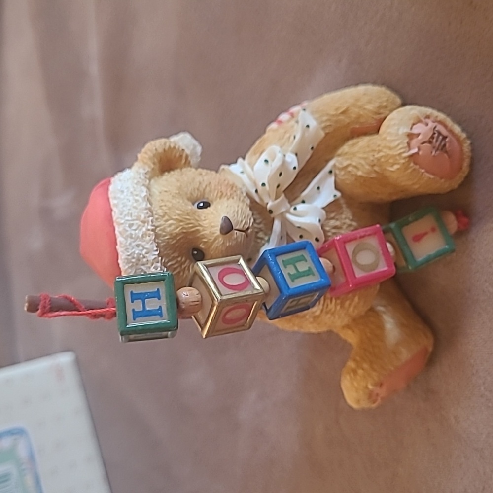 NIB Cherished teddies Holden